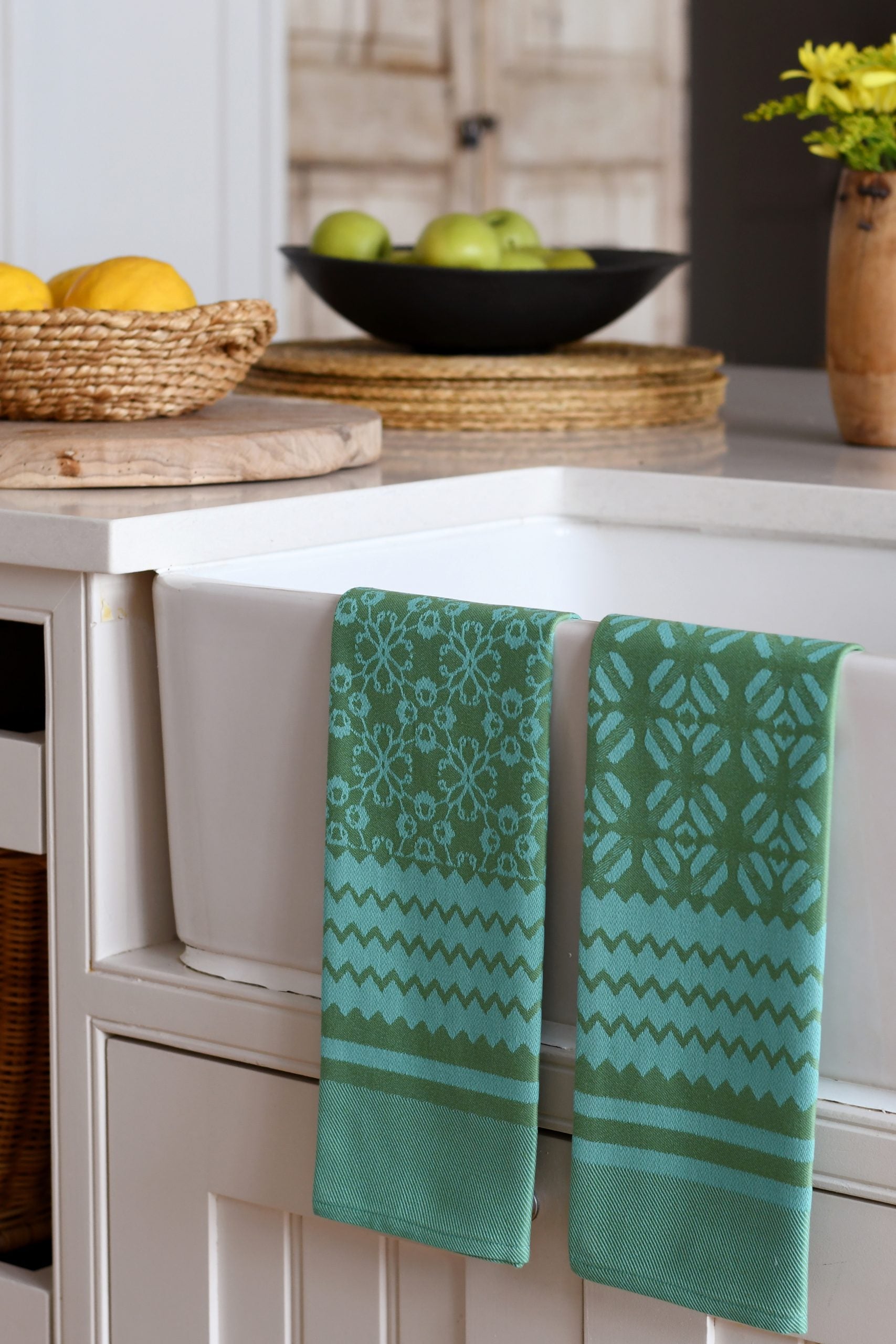 Penta Tea Towel - Floral Lime