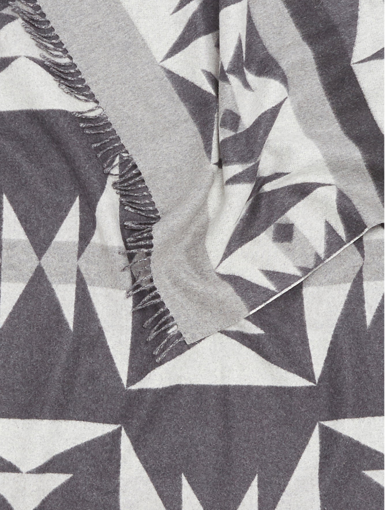 Dakota Geometric Throw