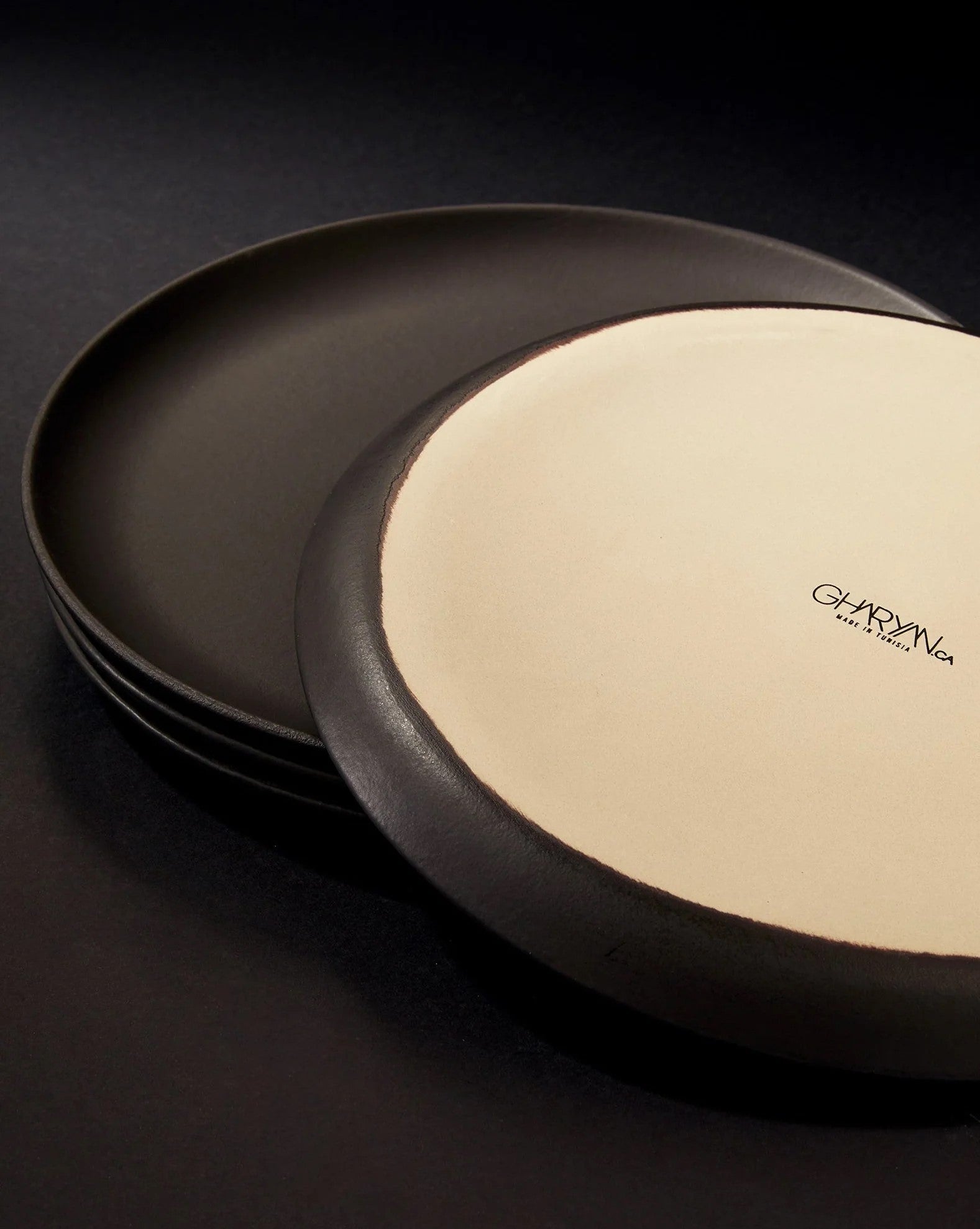 Stoneware Flat Dinner Plate - Black