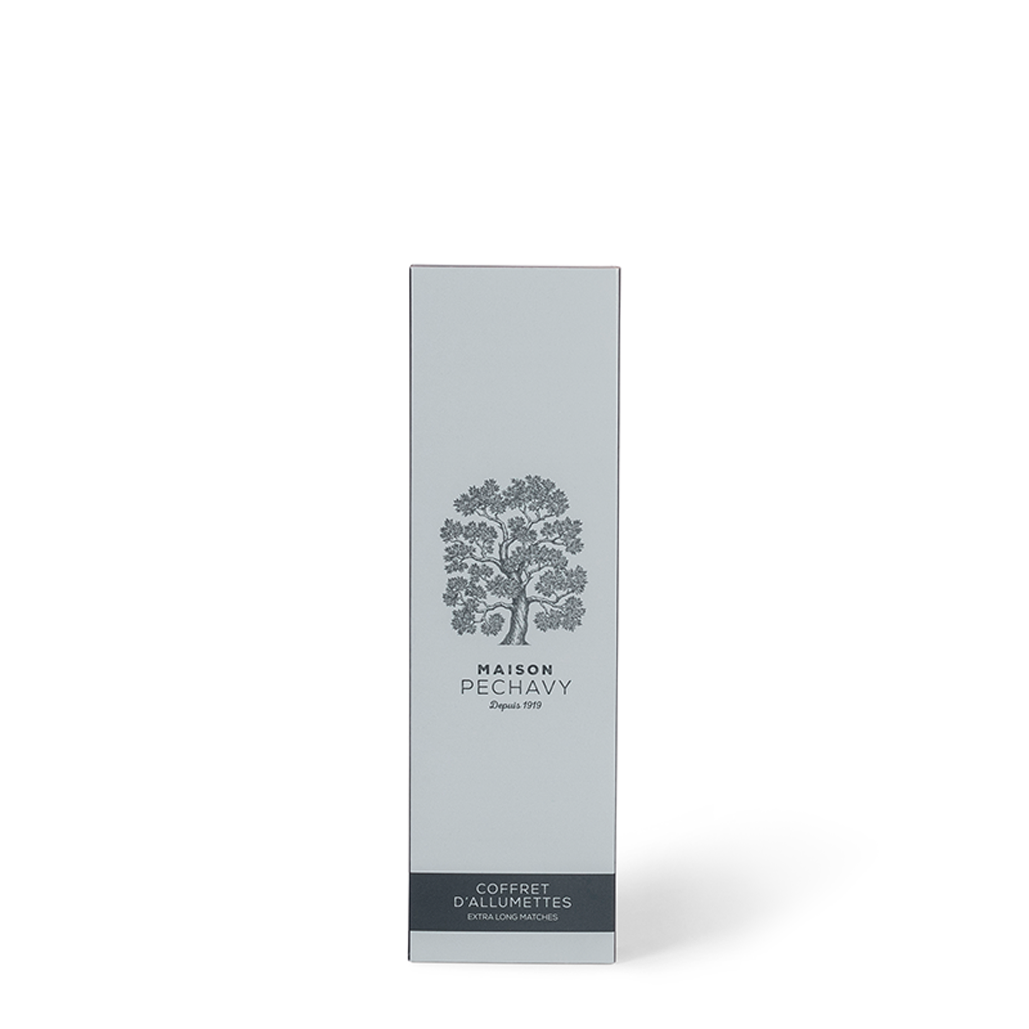 Extra-long eco-friendly matches in a chic celadon box, made of untreated poplar wood, perfect for candles, fireplaces, or barbecues.