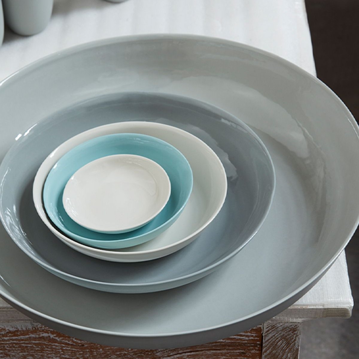 Pebble Bowl Extra Large - Dust