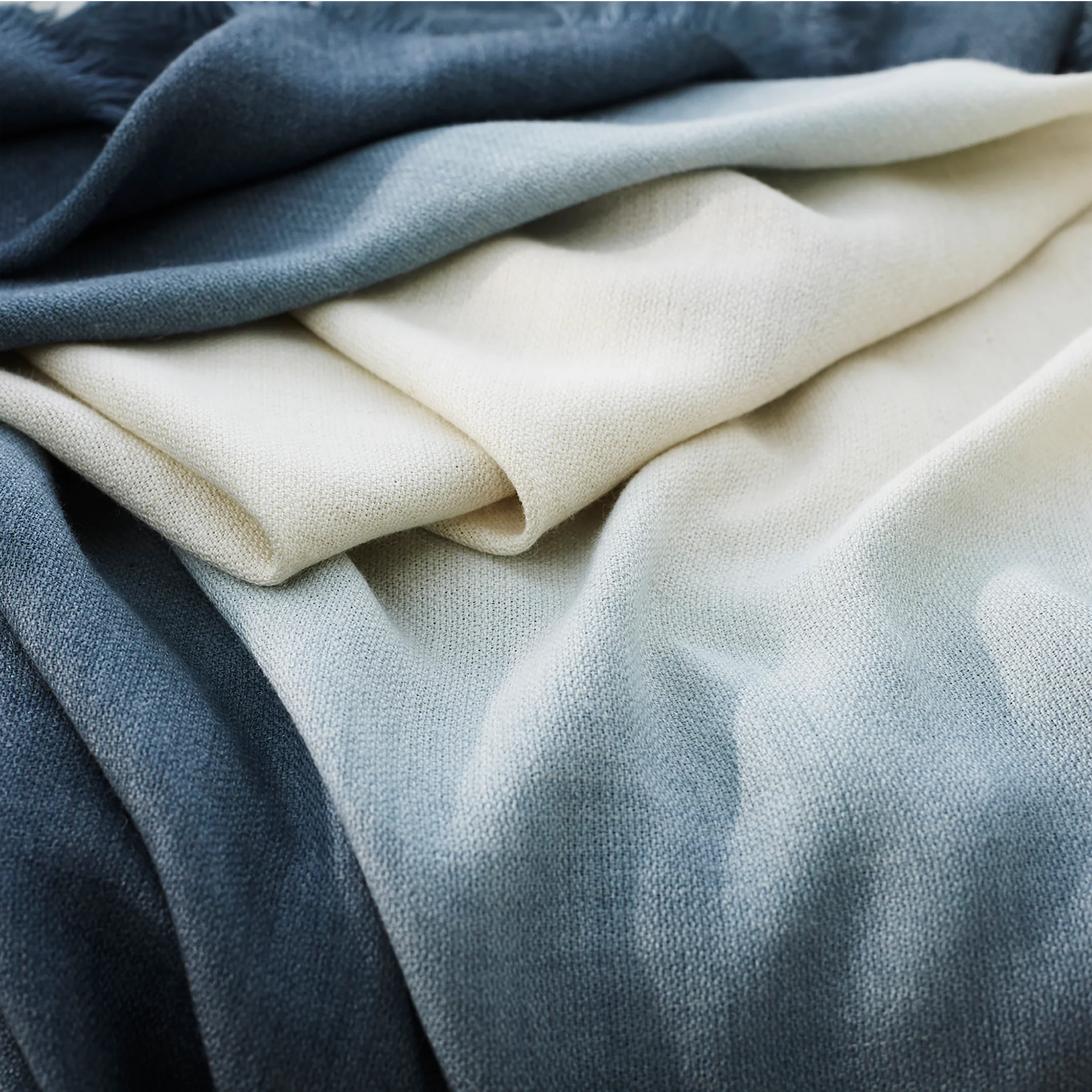 Ombré Alpaca Linen Throw - Breakers