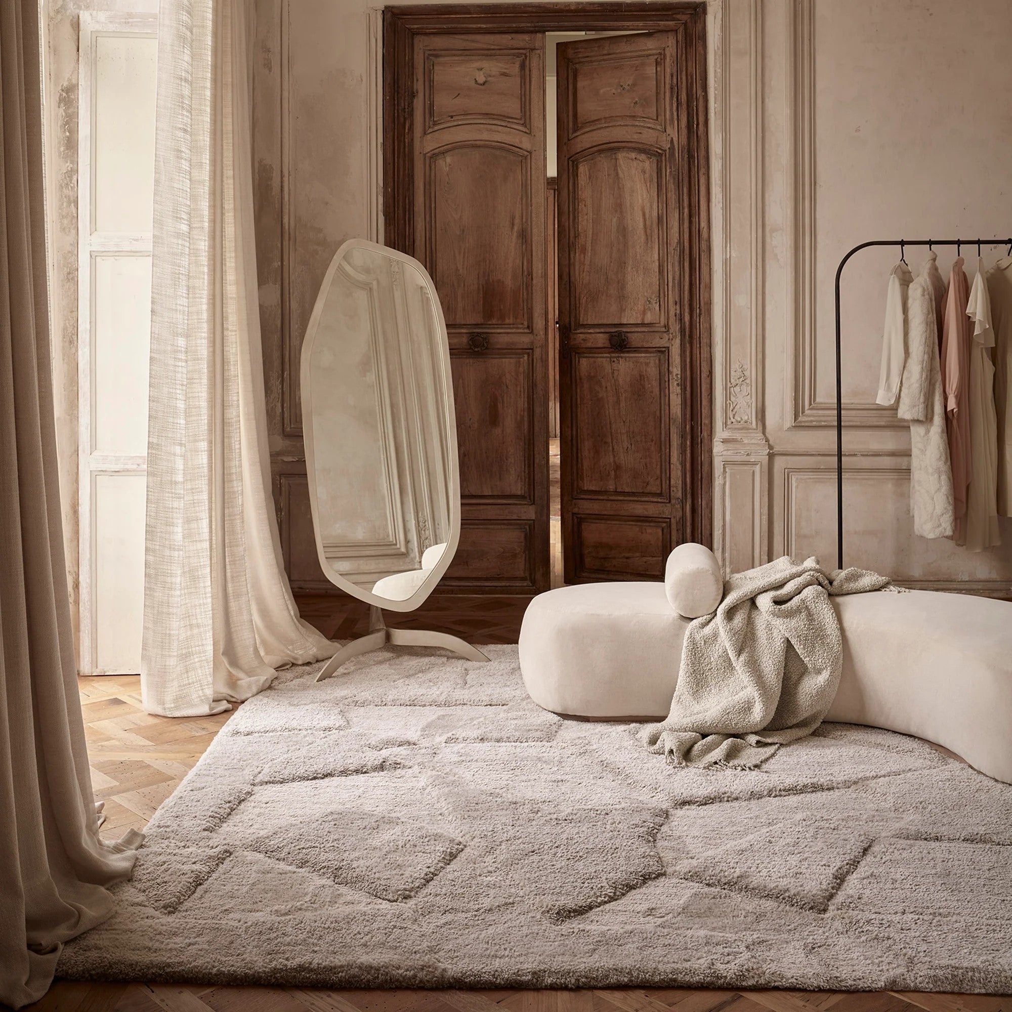 Pebble Boucle Alabaster Throw