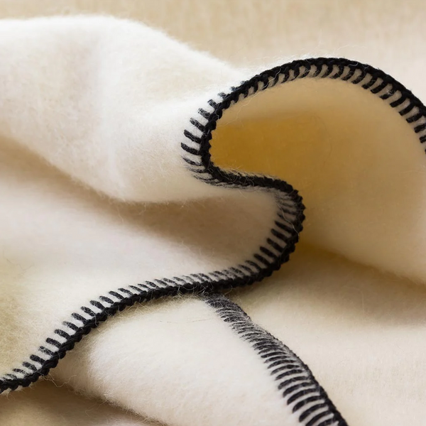 Siempre Oversized Recycled Throw - Ivory
