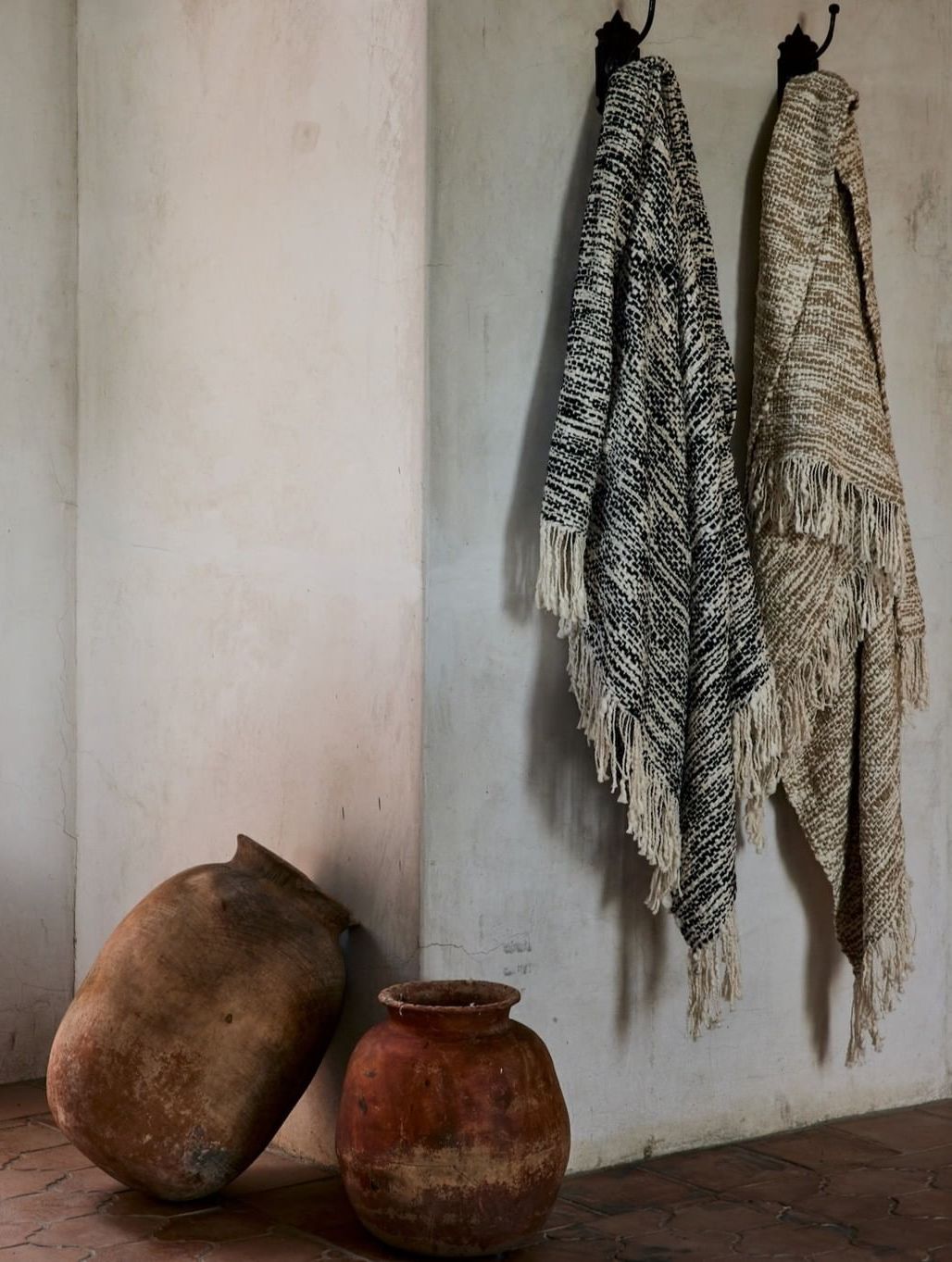 Aurora Throw - Black