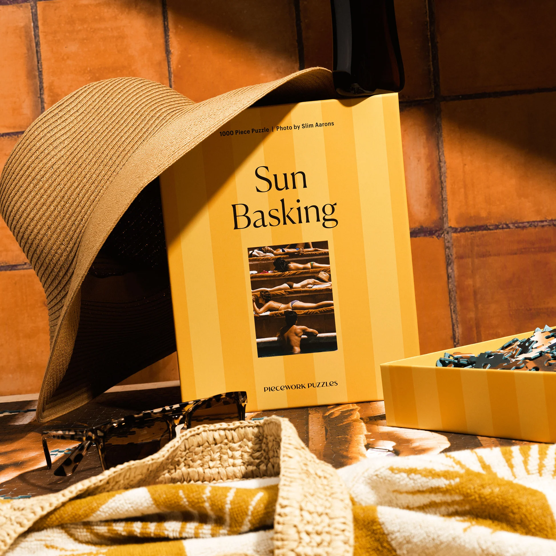 1000 Piece Puzzle - Sun Basking