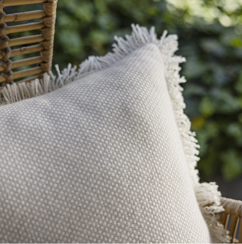 Spix Pillow - Ivory