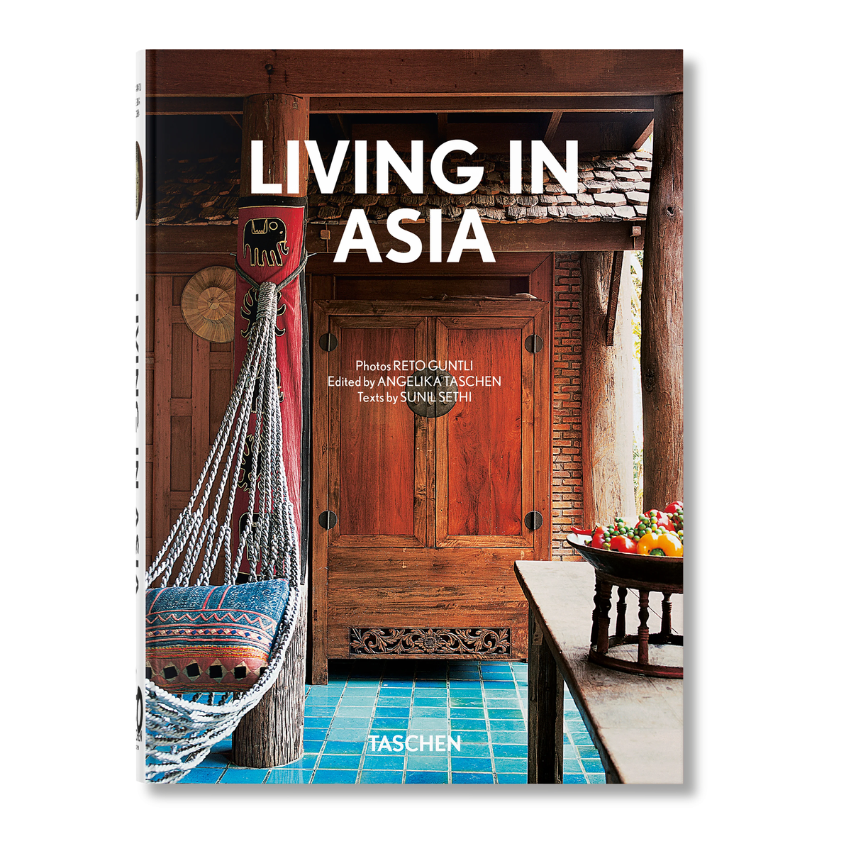 Living in CHINA (３カ国語版) TASCHEN Living in Japan. 45th Ed. TASCHEN Books. TASCHEN