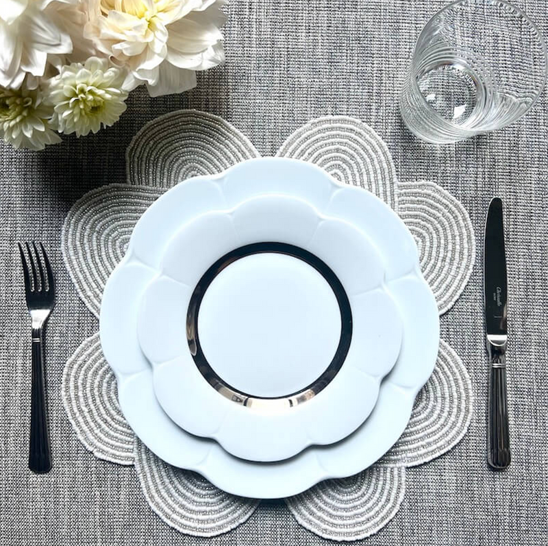 Knot Placemat - White + Silver
