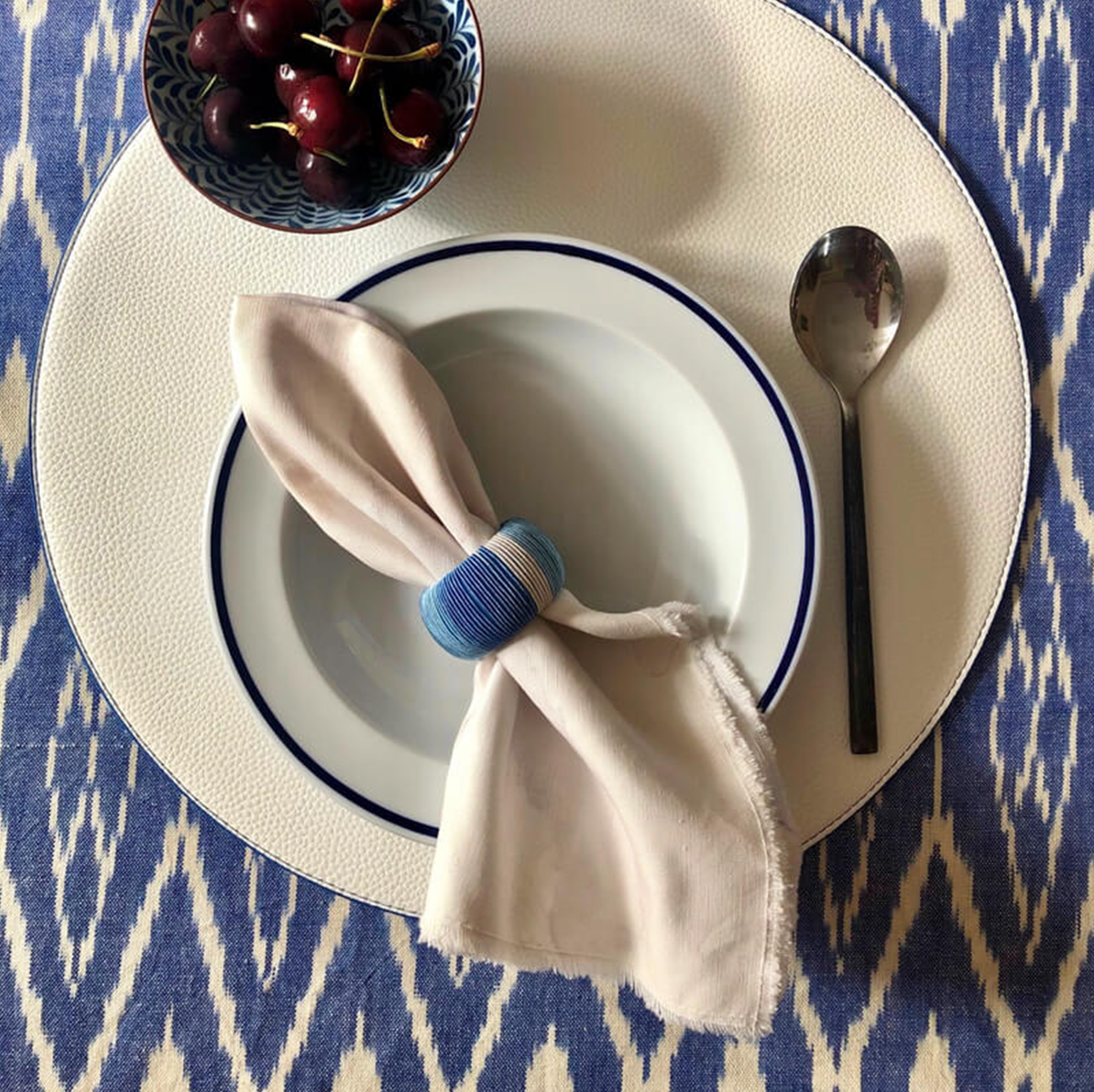 Vegan Leather Reversible Placemat - Black + Off-White